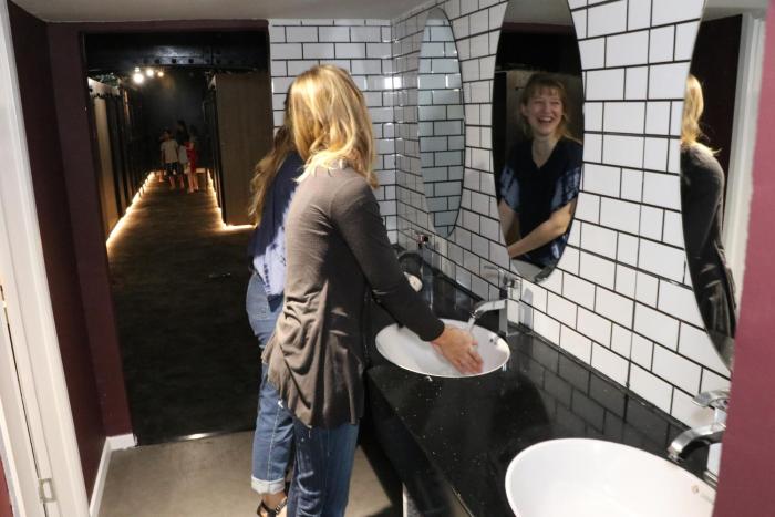 cinema hostel jerusalem