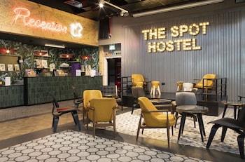 the spot hostel