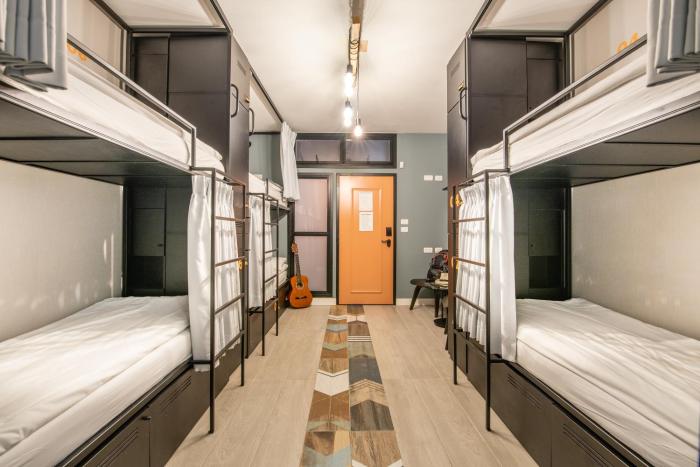 the spot hostel