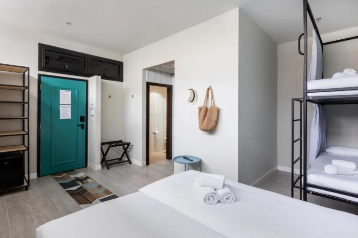 the spot hostel