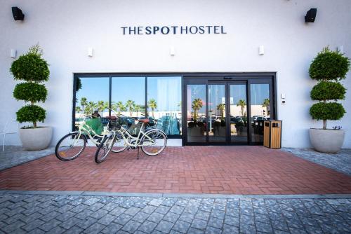 the spot hostel