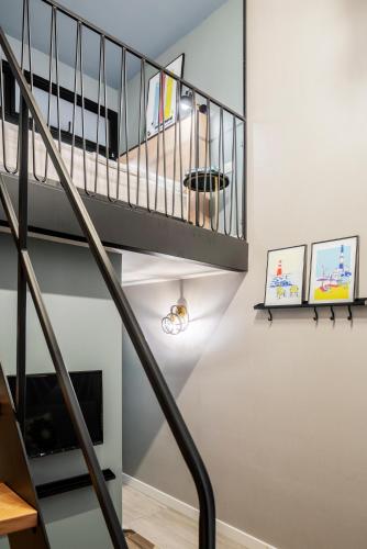 the spot hostel