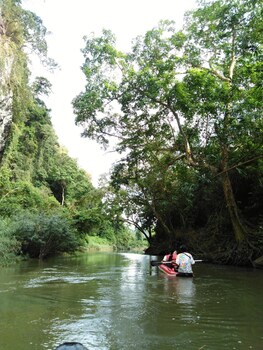 khaosok river camp