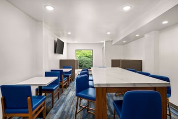 La Quinta Inn By Wyndham Columbus Dublin,Columbus>>Blacklick,4 star