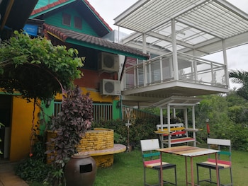 frontier homestel