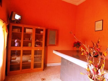 Palm Springs Hotel,Kampala>>Bukoto,2.5 star