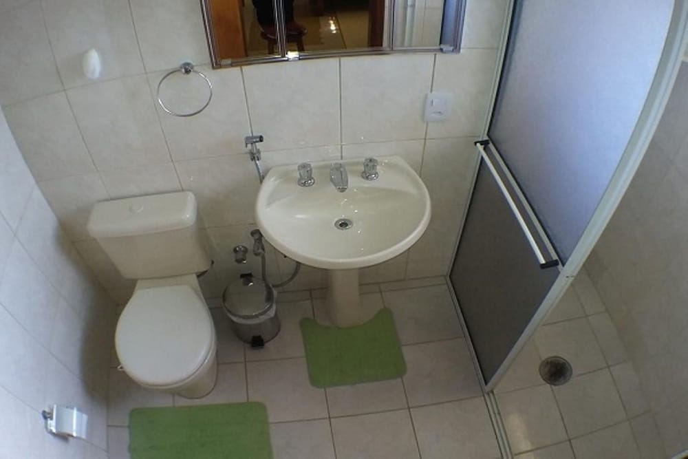 sadrina comfort cottages