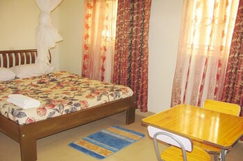 sadrina comfort cottages