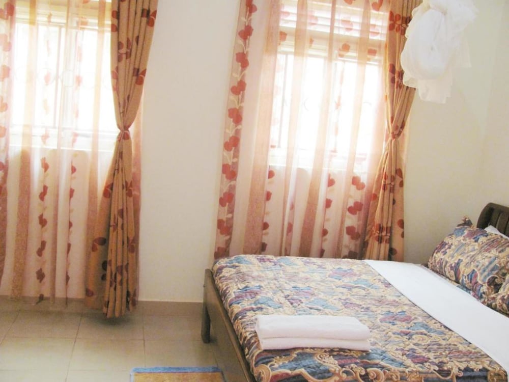 sadrina comfort cottages