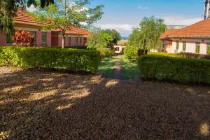 sadrina comfort cottages