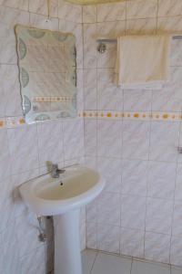 sadrina comfort cottages