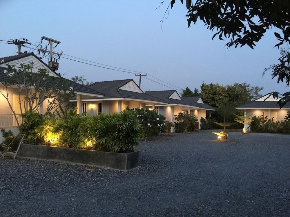 khlong luang