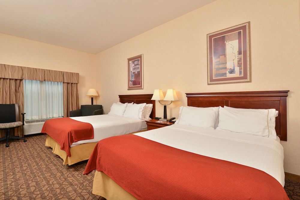 holiday inn express campbellsville by ihg