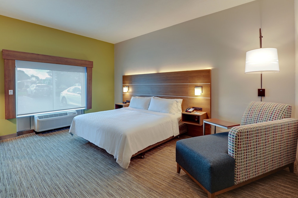 holiday inn express campbellsville by ihg