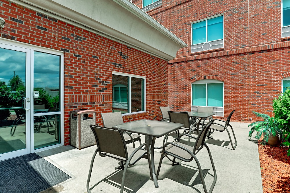 holiday inn express campbellsville by ihg