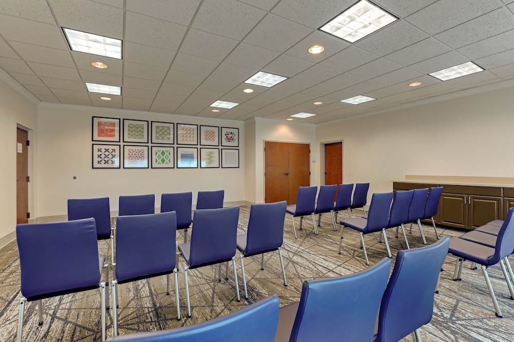holiday inn express campbellsville by ihg