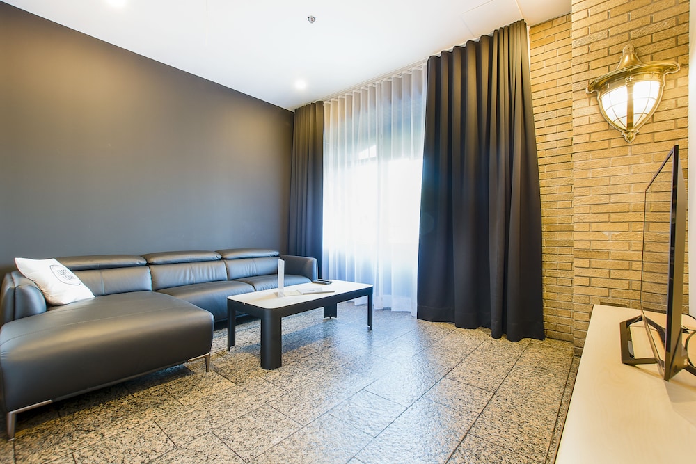 les lofts de la gare by les lofts vieux quebec