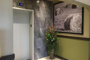 Super 8 By Wyndham Hardisty,Edmonton>>Alberta,2 star
