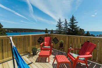 whale house guest house