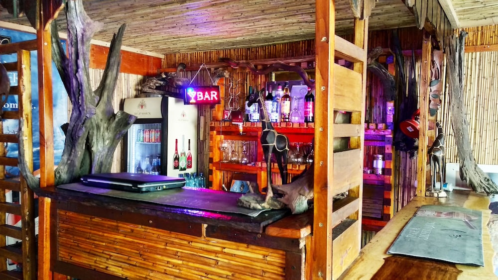 elephant trail guesthouse and backpackers