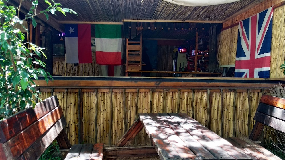 elephant trail guesthouse and backpackers