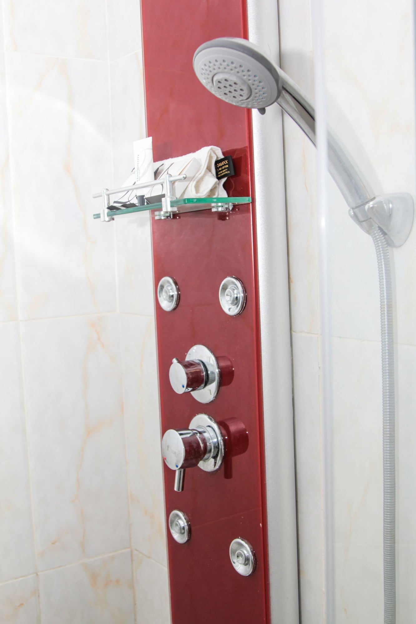 streets of goldbw bandb