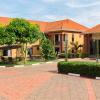 Pavillion Hotel,Entebbe>>Busiiro,3 star