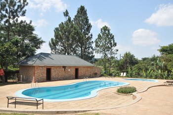 hotel kontiki hoima