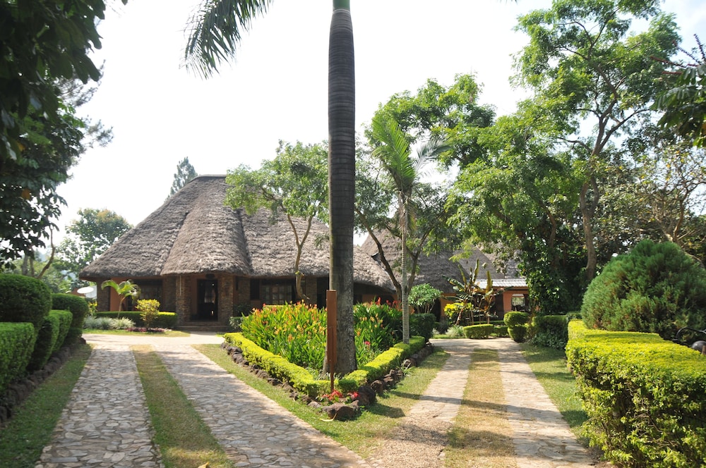 hotel kontiki hoima