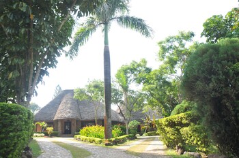 hotel kontiki hoima