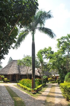 hotel kontiki hoima