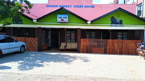 Golden Monkey Guest House,Kisoro>>Kabale,1 star