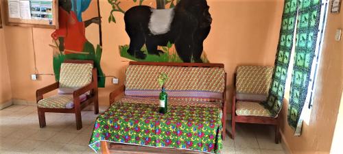 Golden Monkey Guest House,Kisoro>>Kabale,1 star