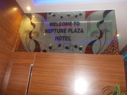 neptune plaza hotel