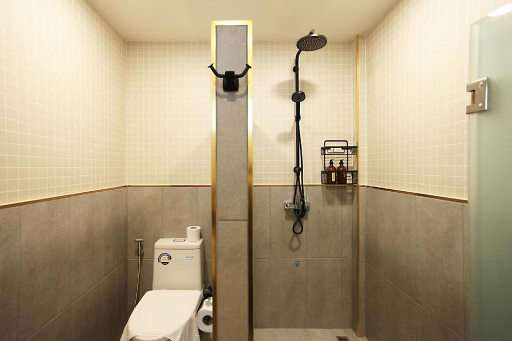 yellow pillow village