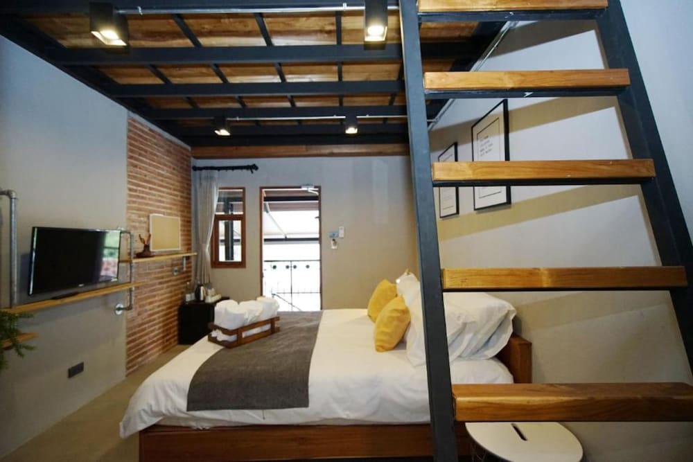 yellow pillow village