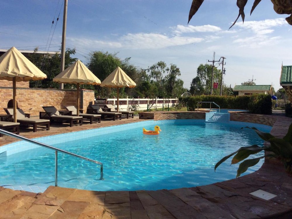 the orchid resort and relax
