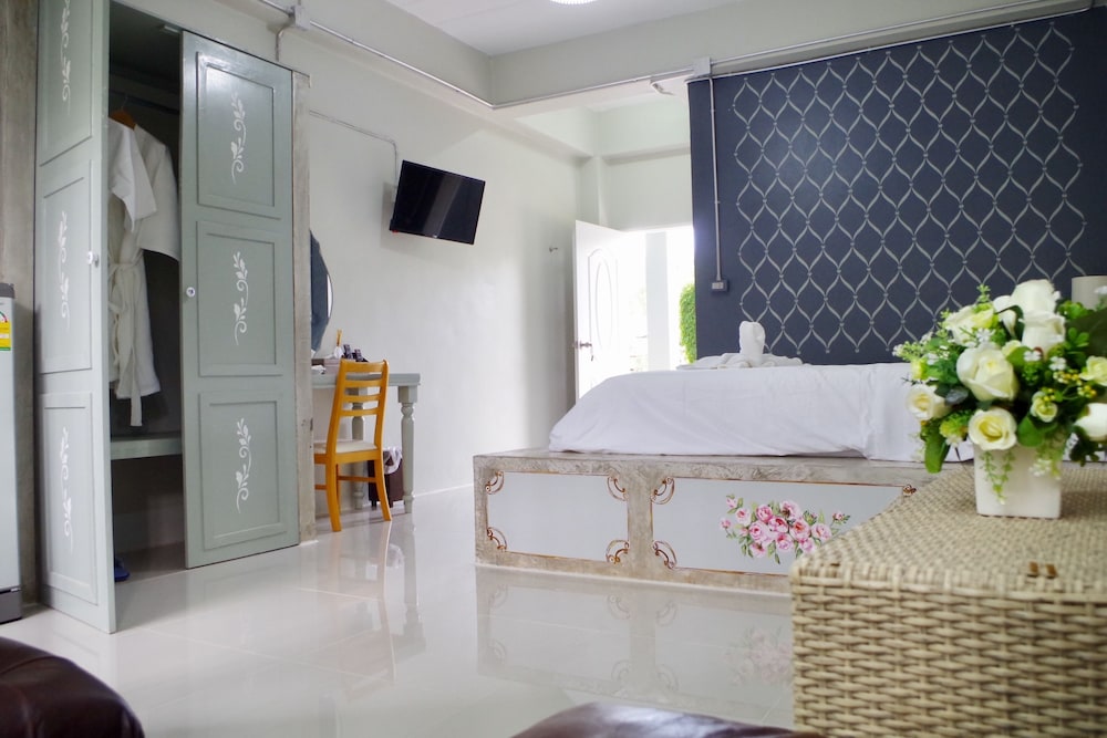 phuket nonnita boutique resort