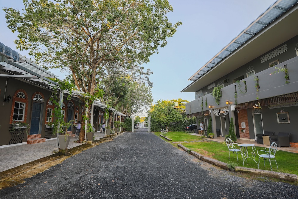 phuket nonnita boutique resort