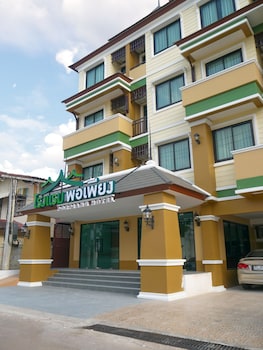 porpiang hotel