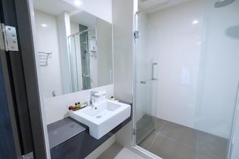 clover hotel hatyai