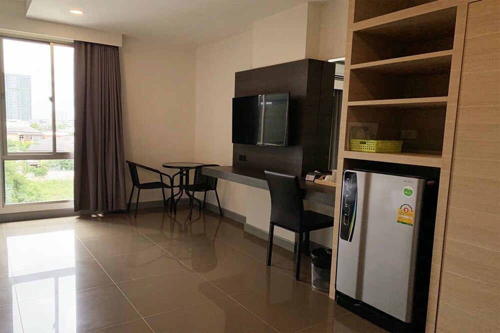 clover hotel hatyai