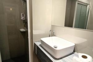 km hotel chiangmai