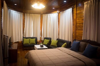pk retreat hua hin