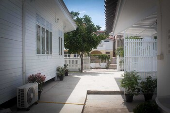 pk retreat hua hin