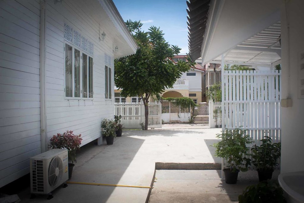 pk retreat hua hin