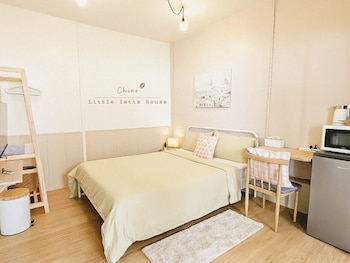 little latte house