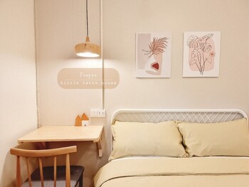 little latte house