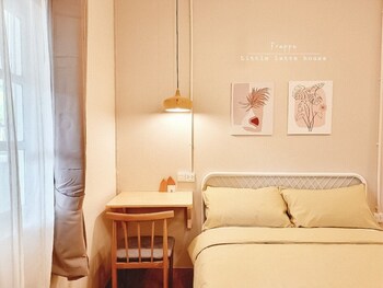 little latte house