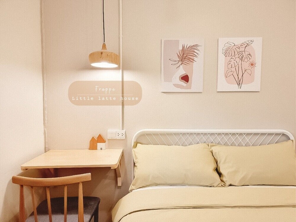 little latte house